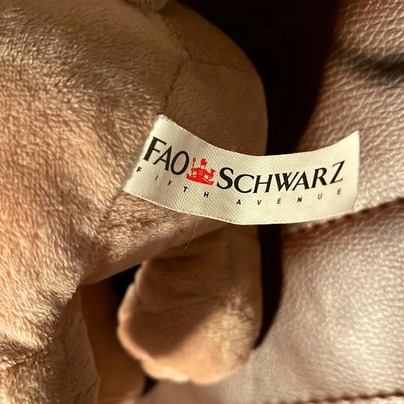 FAO Schwarz Yellow Lab Golden Retriever Puppy Dog Plush Stuffed Animal Lovey VGC - Picture 4 of 4